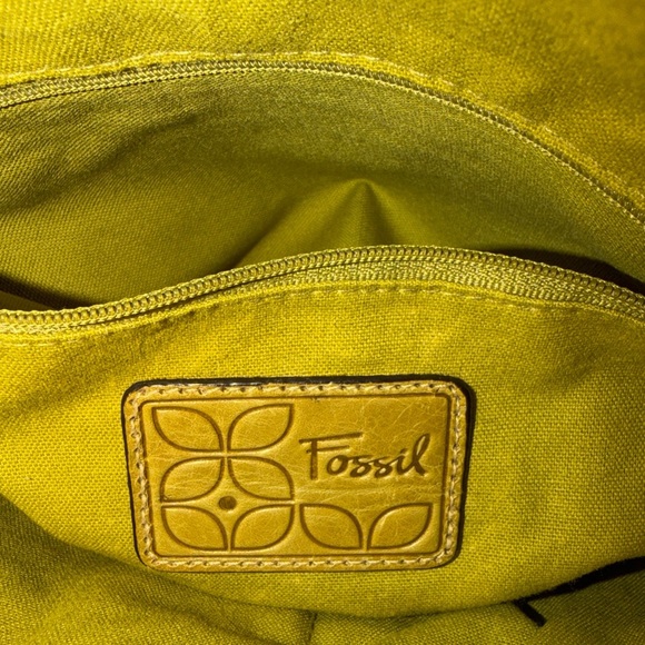 Fossil brand cross leather bag.green - Picture 5 of 10